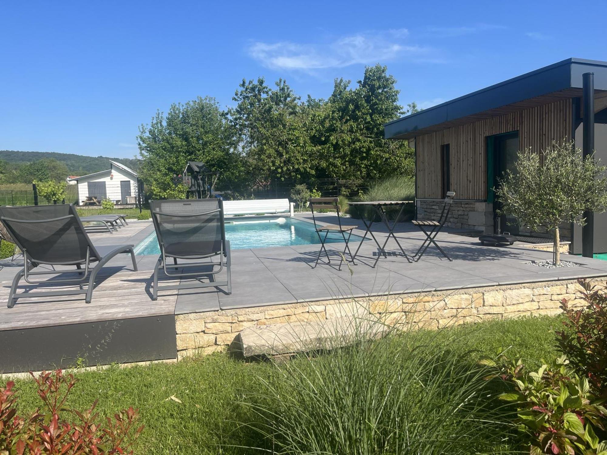 Sejour Detente - Appart'Hotel N 1 Avec Jaccuzi, Piscine Et Petit-Dejeuner Chouzelot Exteriér fotografie